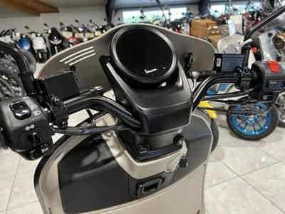 Vespa GTV 310 (2026) - Photo 4