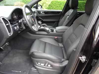 Porsche Cayenne S (2018) - Photo 14