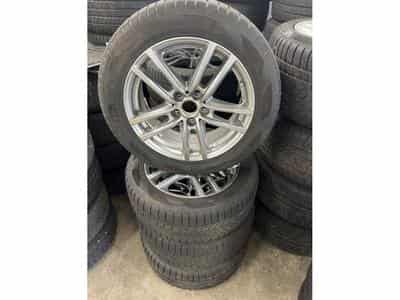 Jantes alu + Pneus h 17" 215/55 R17 98H (2026) - Photo 1