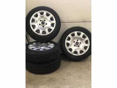 Jantes acier + Pneus 15" 175/65 R15 88H (2026) - Photo 1