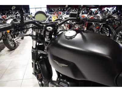 Moto Guzzi V7 STONE (2026) - Photo 6