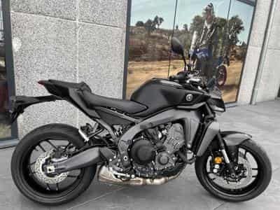 Yamaha MT09 Y-AMT (2025) - Photo 1