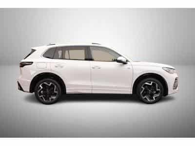 VW Tiguan 1.5 eTSI 150 DSG R-Line (2025) - Foto 6