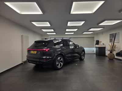 Audi Q6 e-tron SUV e-tron performance S line 305 CV / 225 kW (2026) - Foto 7