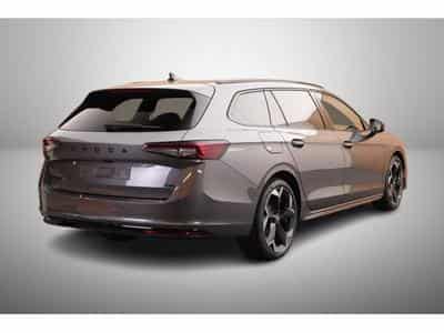 Skoda Superb 2.0 TDI DSG 190 Sportline 4x4 (2025) - Foto 5