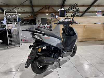 TNT Motor Dixon 10 CLASSE A 25 km/h (2024) - Foto 3