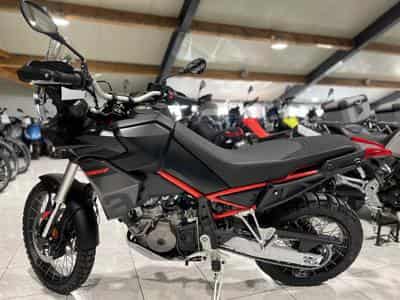 Aprilia Tuareg 660 ATREIDS BLACK disponible aussi en 35 KW (2024) - Foto 4