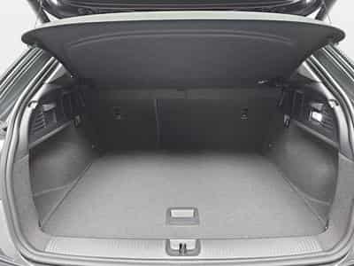 Audi Q2 35 TFSI S-Tronic 150  S-Line (2025) - Foto 13