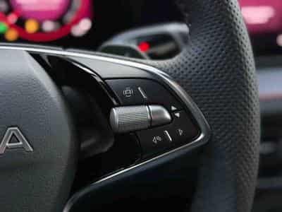 Skoda Kodiaq 2.0 TSi DSG 204 4x4 Sportline (2025) - Foto 14