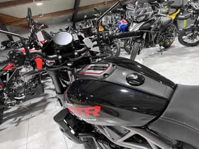 Indian FTR SPORT (2025) - Foto 6