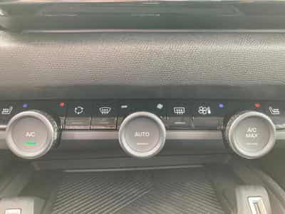 Citroën C4 1.2 Hybride e-DSC6 145 MAX (2025) - Foto 13