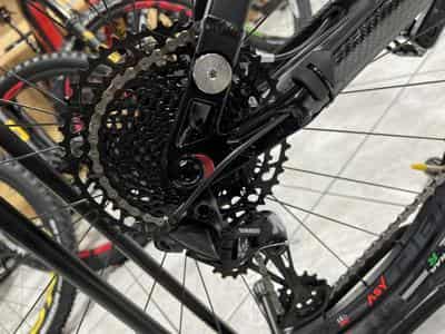 Fantic XTF 1.5 Carbon XL  720 Wh, 29''-29'', freins 2 pistons, 90 Nm (2026) - Foto 3