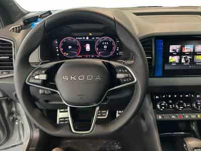 Skoda Karoq 2.0 TSi 190 DSG Sportline 4x4 (2025) - Foto 10