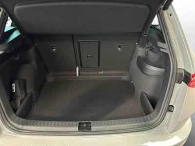 Skoda Karoq 2.0 TSi 190 DSG Sportline 4x4 (2025) - Foto 15