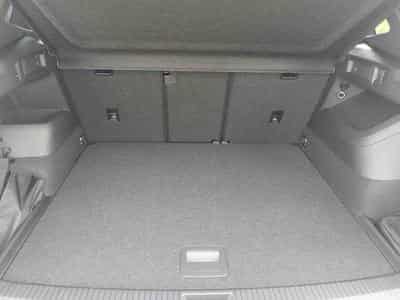 VW Tiguan 2.0 TDI 193 DSG 4 Motion R-Line (2025) - Foto 8