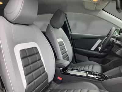 Citroën C4 1.2 Hybride e-DSC6 145 MAX (2025) - Foto 11