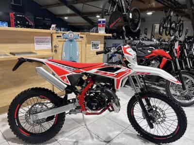 Beta R Enduro SPORT 2T (2024) - Foto 1
