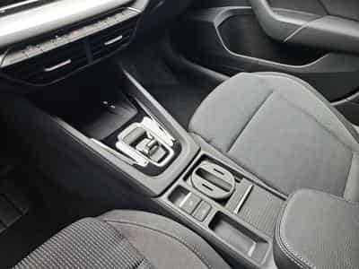 Skoda Octavia 1.5 TSi 150 DSG SELECTION (2025) - Foto 11