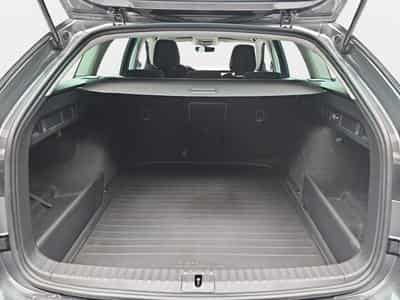 Skoda Octavia 1.5 TSi 150 DSG SELECTION (2025) - Foto 13