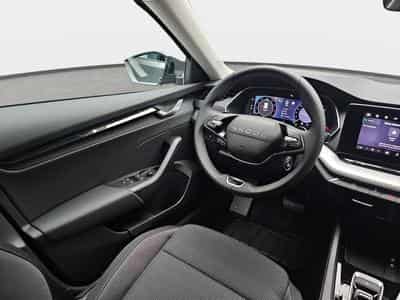 Skoda Octavia 1.5 TSi 150 DSG SELECTION (2025) - Foto 7