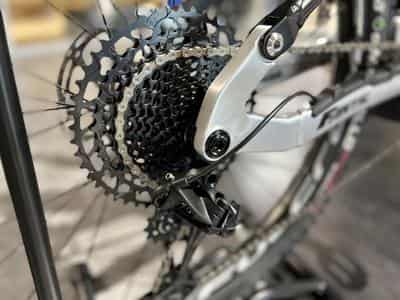 Fantic XXF 2.0 FACTORY 720Wh, 29''-27,5'', freins 4 pistons, 90 Nm (2026) - Photo 4