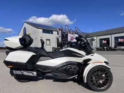 BRP Can-Am Spyder MY25 SEA TO SKY MY25 (2026) - Photo 2