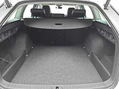 Skoda Octavia 1.5 TSi 150 DSG SELECTION (2025) - Photo 9