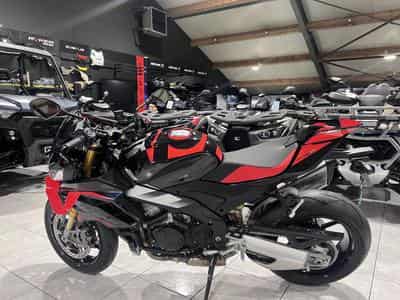 Aprilia Tuono 1100 FACTORY (2026) - Photo 4