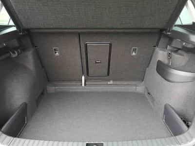 Skoda Karoq 1.5 TSi 150 DSG SELECTION (2025) - Photo 10