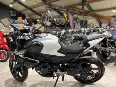CF Moto 450 NK (2026) - Foto 4