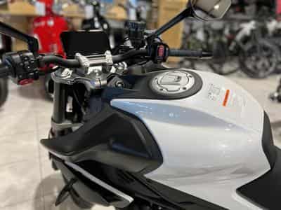 CF Moto 450 NK (2026) - Foto 5