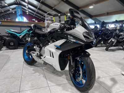 CF Moto 675 SR-R (2025) - Foto 7