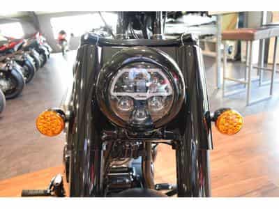 Indian Chief Dark Horse Black Smoke (2026) - Foto 7