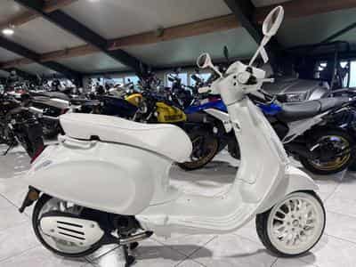 Vespa Sprint JUSTIN BIEBER (2024) - Photo 1