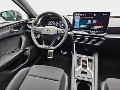 Cupra Leon 1.5 eTSi DSG 150 (2025) - Photo 8