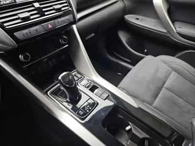 Mitsubishi Eclipse Cross 2.4 MIVEC PHEV CVT Select (2025) - Photo 11