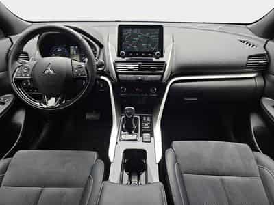 Mitsubishi Eclipse Cross 2.4 MIVEC PHEV CVT Select (2025) - Photo 7