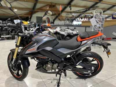 QJmotor SRK 125 S (2026) - Photo 4