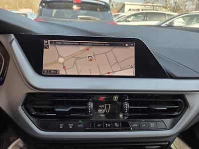 BMW 118 dA 150CV (2021) - Photo 11