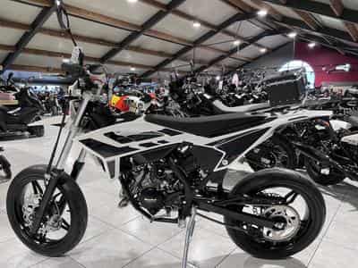 Beta RR Motard 50 SPORT 2T (2026) - Photo 4