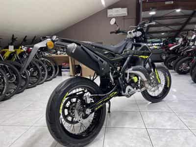 Rieju MRT 50 SM TROPHY (2026) - Photo 3