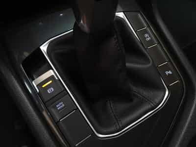 VW Tiguan 2.0TDI 150 LIFE (2021) - Photo 14