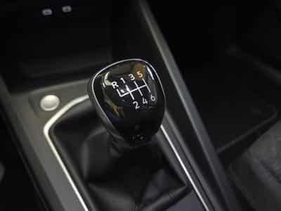 VW Golf 1.0TSI 110CV LIFE (2022) - Photo 15