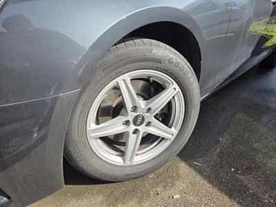 Audi A4 AVANT 30TDI ATTRACTION S-TRONIC (2022) - Photo 3