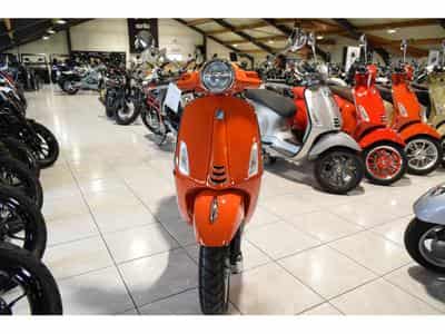 Vespa Primavera ORANGE PASTEL (2024) - Foto 2