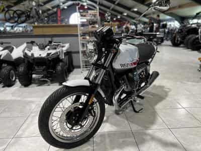 Moto Guzzi V7 SPECIAL (2026) - Photo 2
