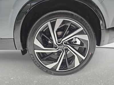 Nissan Qashqai 1.3 DIG-T MHEV 158 X-tronicTekna Premium (2026) - Photo 6