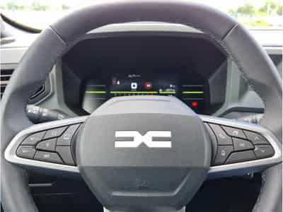 Dacia Duster 1.2 TCe 130 Extreme (2025) - Photo 9