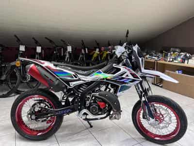 Rieju MRT 50 SM Trophy Mirage (2026) - Photo 1