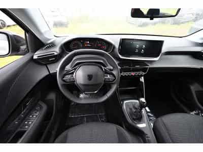 Peugeot 208 1.2 PureTech 101 Style (2025) - Photo 6